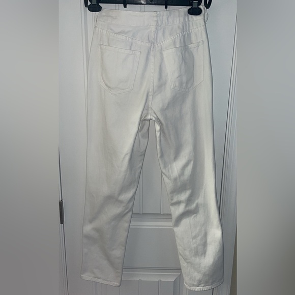PacSun Prime White Mom Jeans - Picture 13 of 13